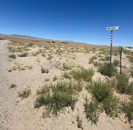 2 Acres of Residential Land for Sale in Chalfant Valley, California