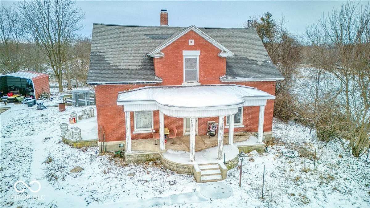 11.3 Acres of Land with Home for Sale in Lucerne, Indiana