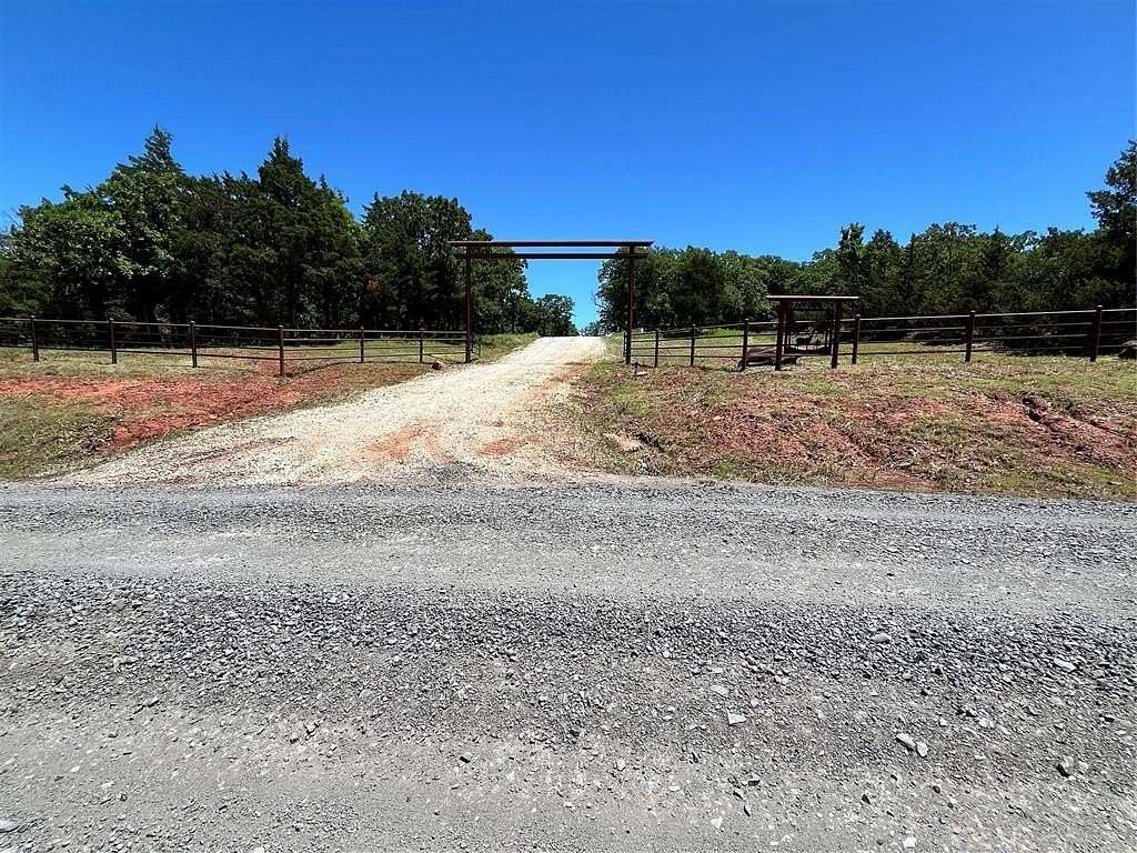 9.66 Acres of Residential Land for Sale in Harrah, Oklahoma
