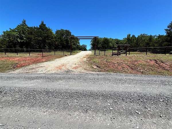 9.66 Acres of Residential Land for Sale in Harrah, Oklahoma