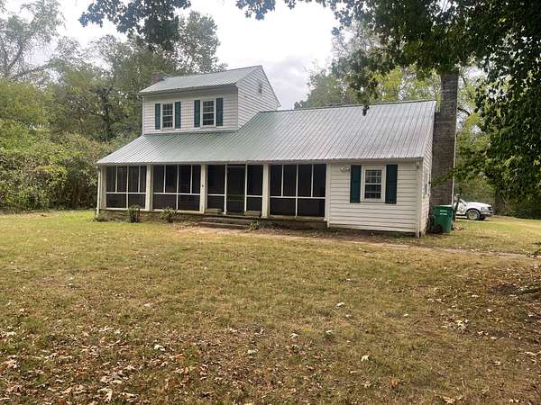 13 Acres of Land with Home for Lease in Brentwood, Tennessee