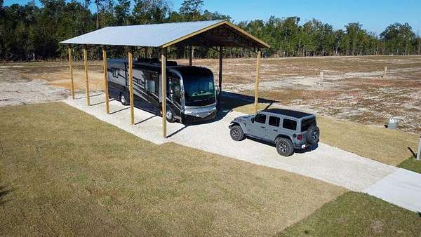 0.33 Acres of Land for Sale in Wewahitchka, Florida