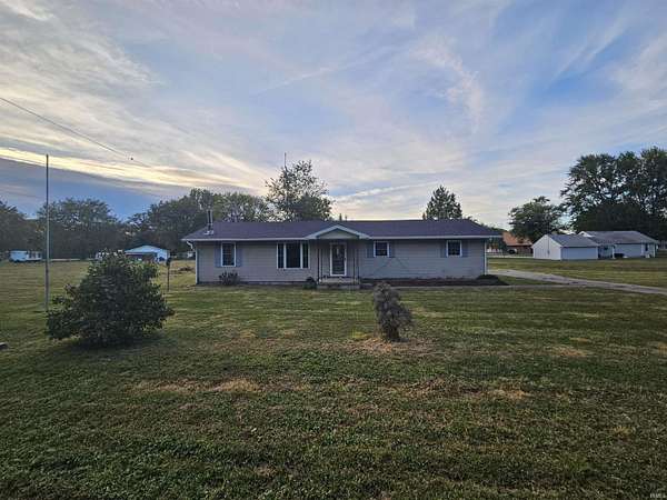 1.89 Acres of Residential Land with Home for Sale in Oaktown, Indiana