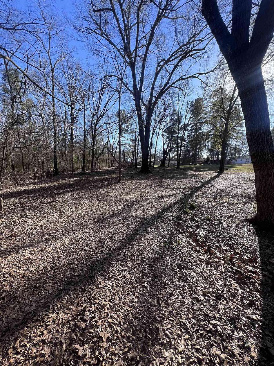 0.69 Acres of Residential Land for Sale in Mount Pleasant, Texas