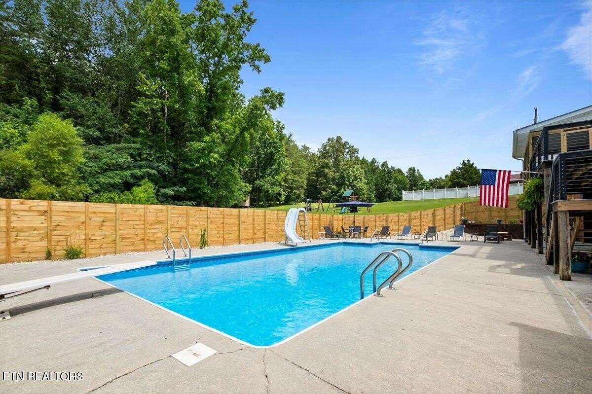20 Acres of Recreational Land with Home for Sale in Rocky Top, Tennessee