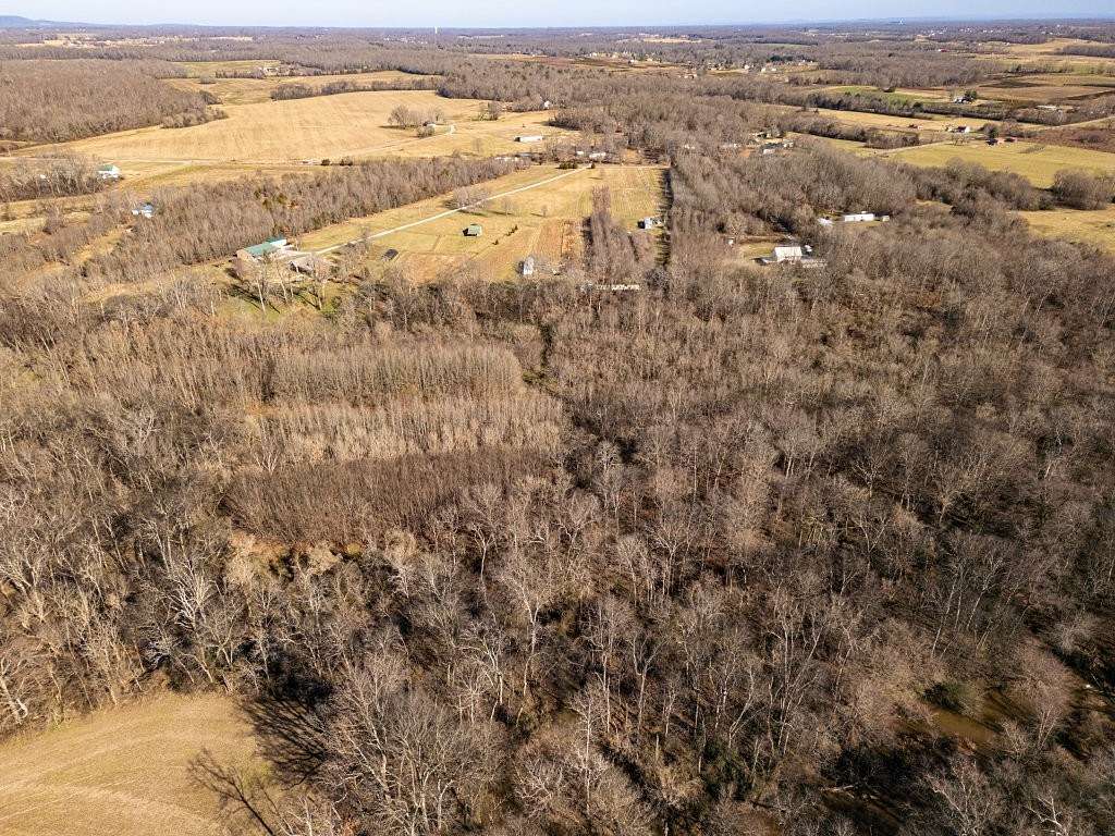 8 Acres of Land for Sale in McMinnville, Tennessee