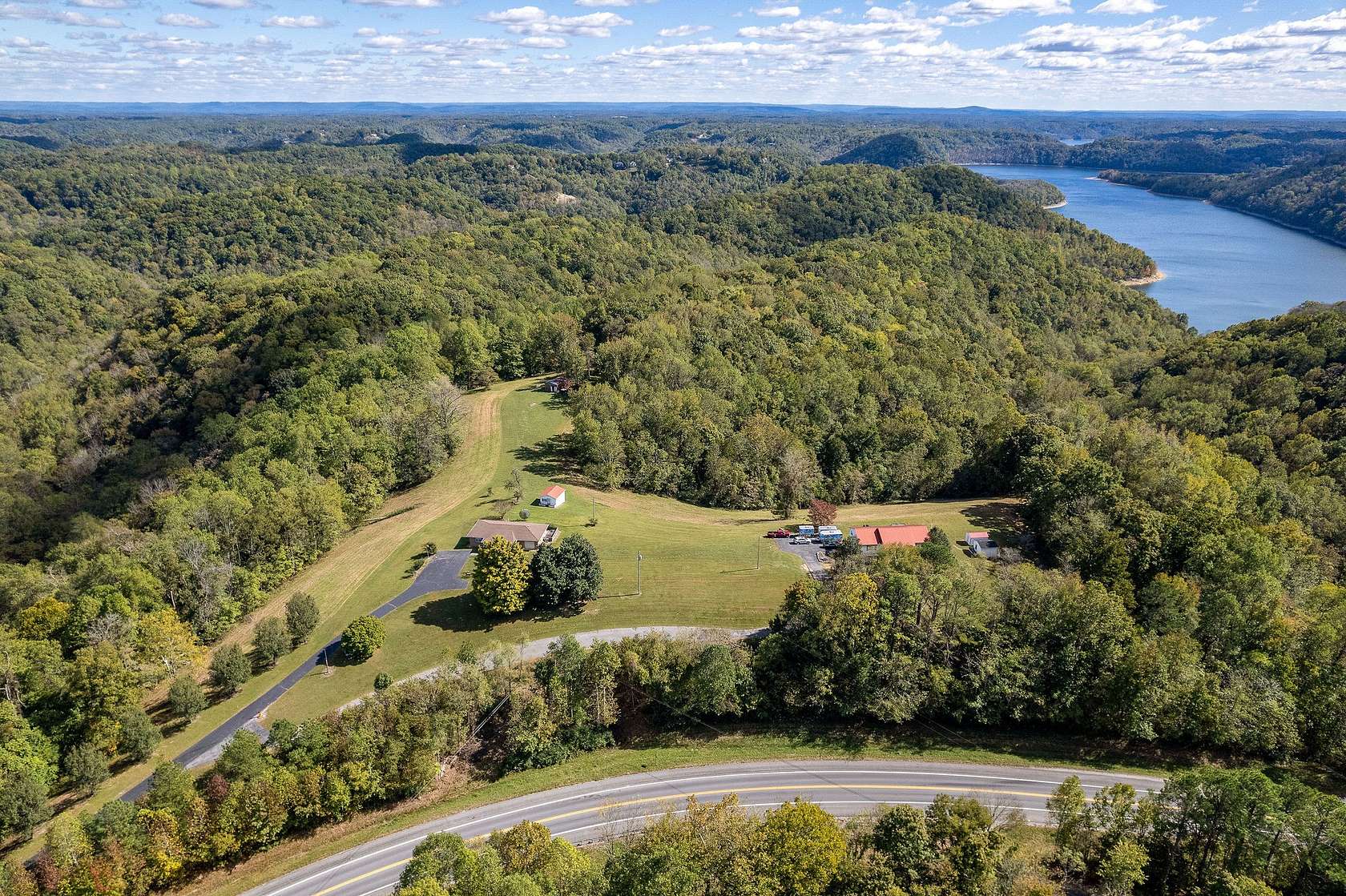 93.5 Acres of Recreational Land for Sale in Silver Point, Tennessee