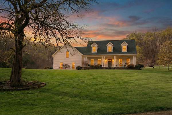 79.8 Acres of Land with Home for Sale in Gallatin, Tennessee