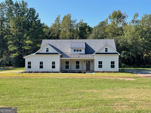 5 Acres of Residential Land with Home for Lease in Brooklet, Georgia