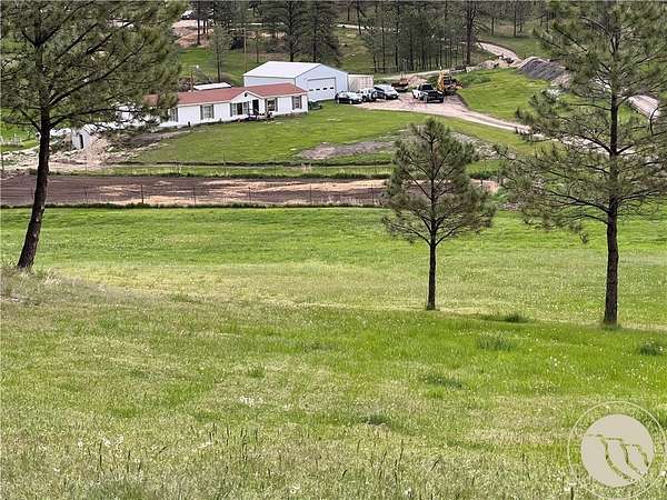 20 Acres of Agricultural Land with Home for Sale in Roundup, Montana