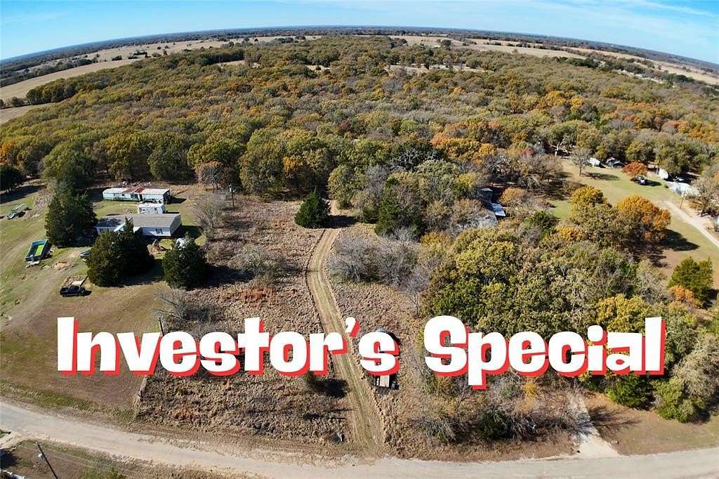 3.58 Acres of Residential Land with Home for Sale in Kemp, Texas