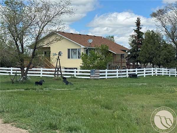 11,980 Acres of Land with Home for Sale in Alzada, Montana