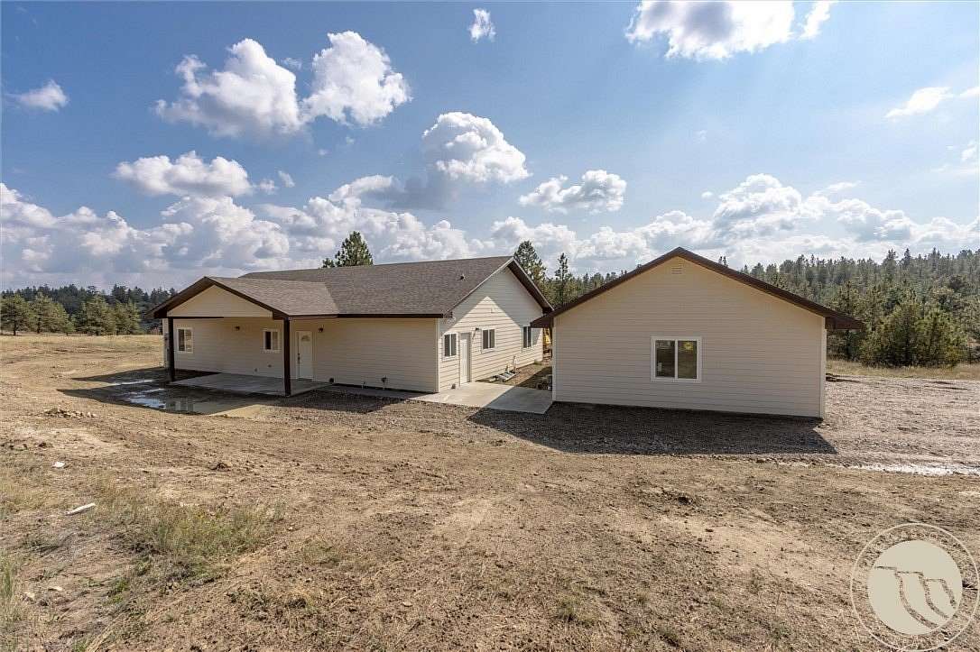 7.73 Acres of Residential Land with Home for Sale in Roundup, Montana