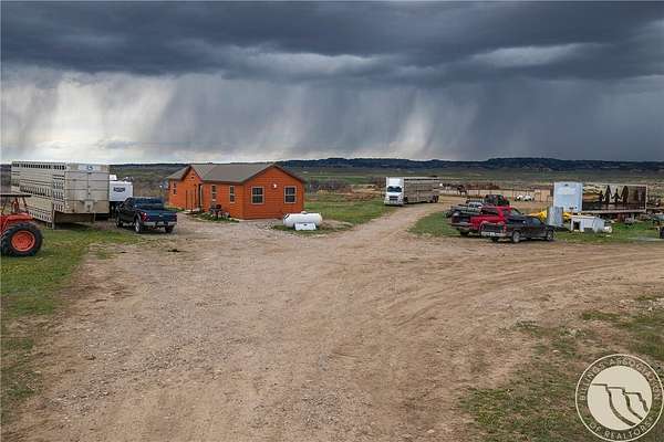 68.5 Acres of Agricultural Land with Home for Sale in Custer, Montana