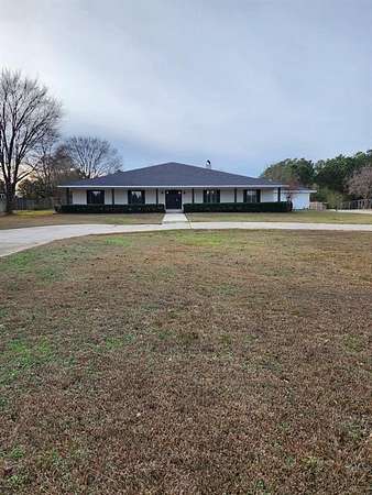 1.78 Acres of Residential Land with Home for Sale in Minden, Louisiana