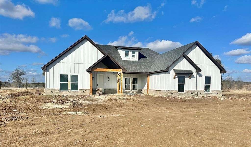 1.78 Acres of Residential Land with Home for Sale in Weatherford, Texas