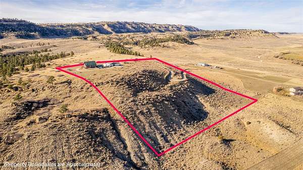 10 Acres of Residential Land with Home for Sale in Fromberg, Montana