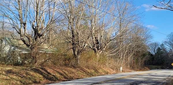 11 Acres of Improved Land for Sale in Spencer, Tennessee