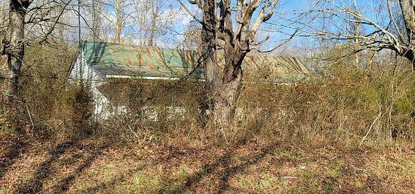 11 Acres of Improved Land for Sale in Spencer, Tennessee