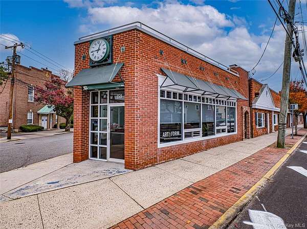 0.09 Acres of Mixed-Use Land for Sale in Amityville, New York