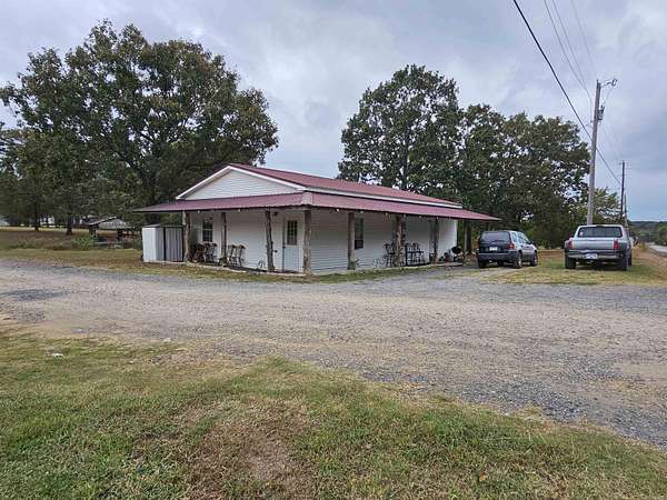 7.48 Acres of Improved Residential Land for Sale in Mena, Arkansas