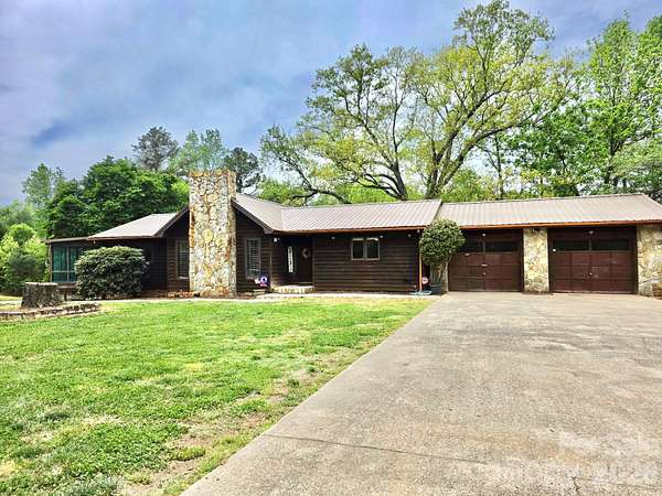 22.2 Acres of Recreational Land with Home for Sale in Taylorsville, North Carolina