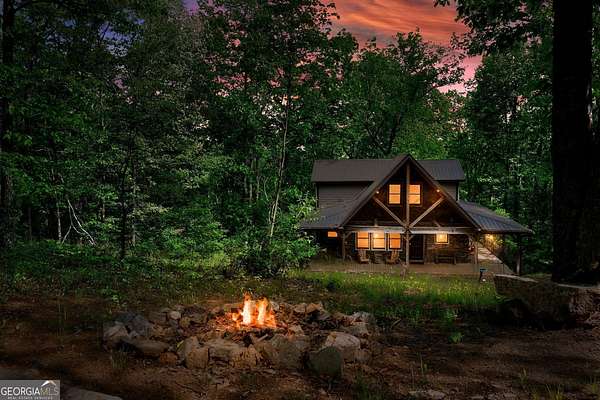 5 Acres of Residential Land with Home for Sale in Kingston, Georgia