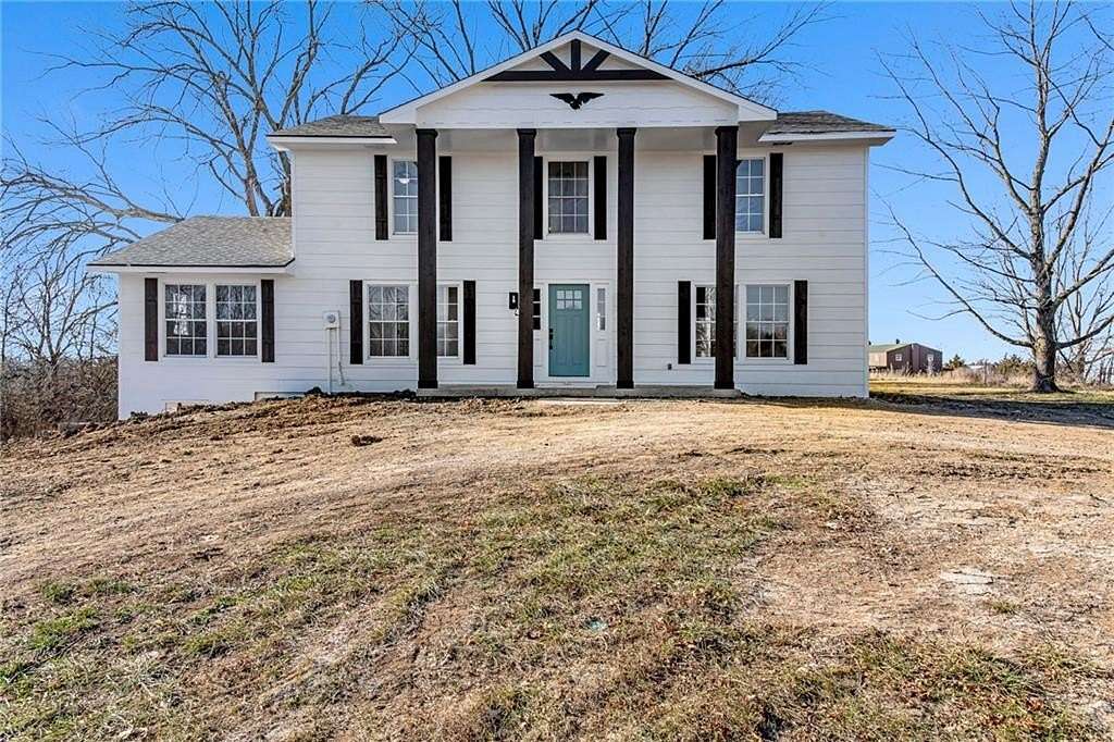 2.6 Acres of Residential Land with Home for Sale in Warrensburg, Missouri