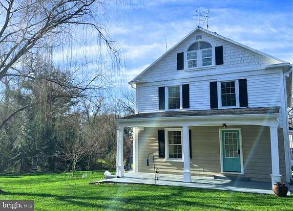 2 Acres of Residential Land with Home for Lease in Herndon, Virginia