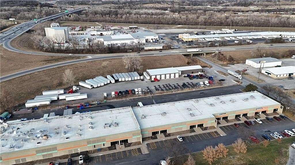 2.13 Acres of Commercial Land for Sale in Kansas City, Kansas