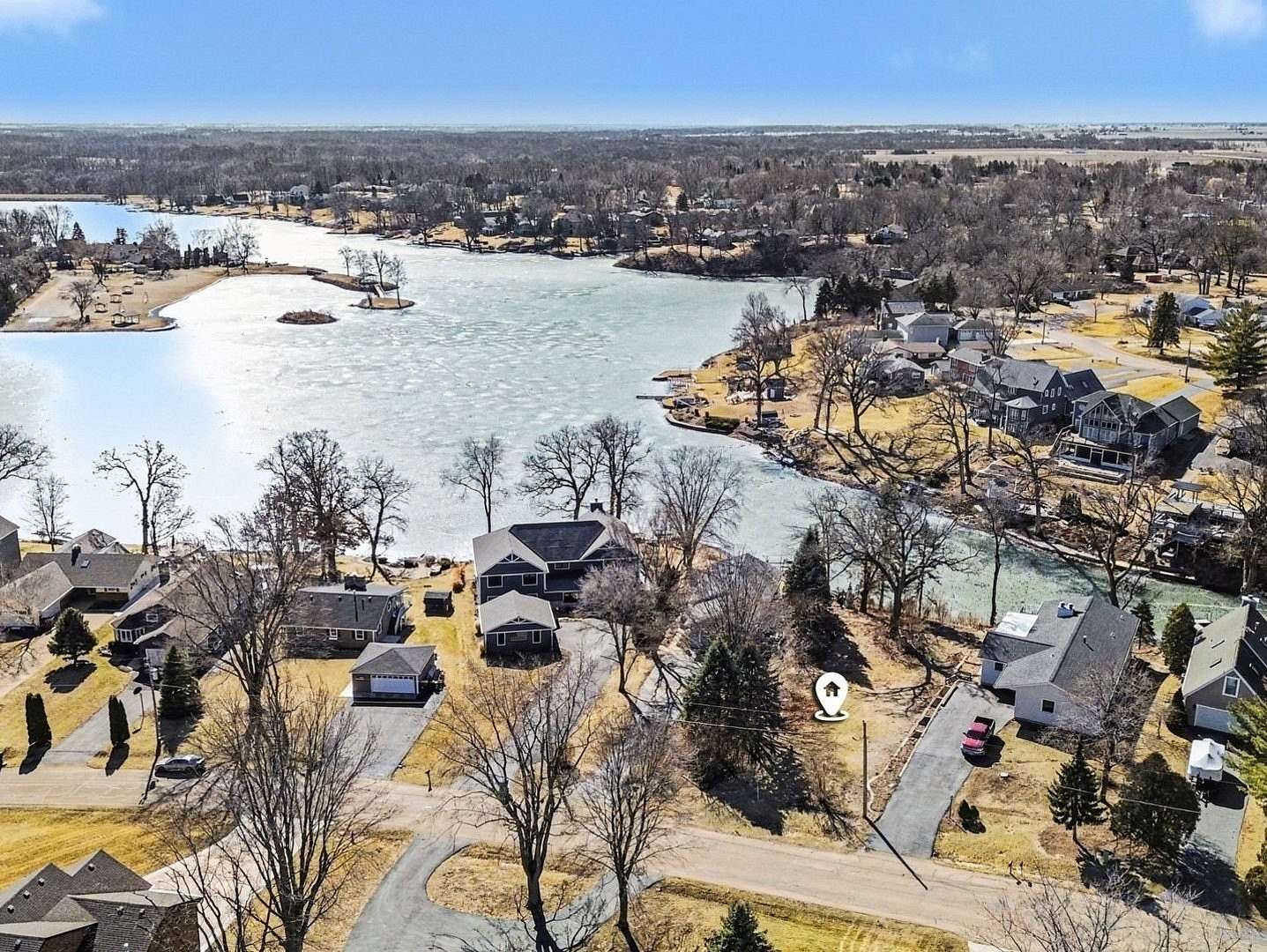 Land for Sale in Lake Holiday, Illinois