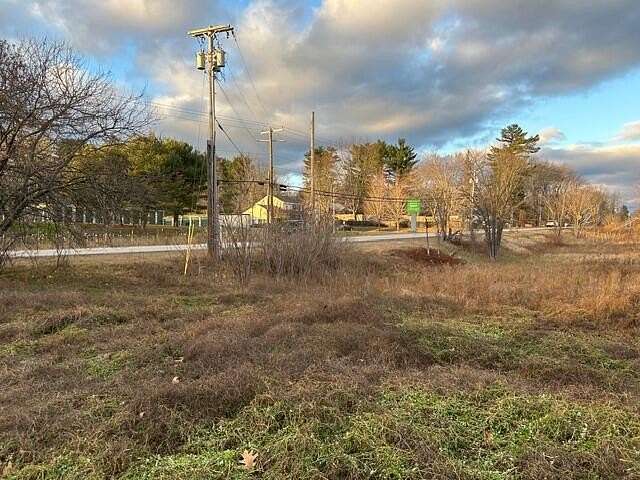 9 Acres of Commercial Land for Sale in Auburn, Maine
