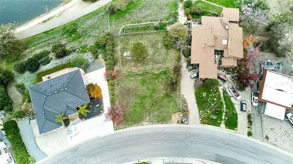 0.55 Acres of Residential Land for Sale in Springville, California