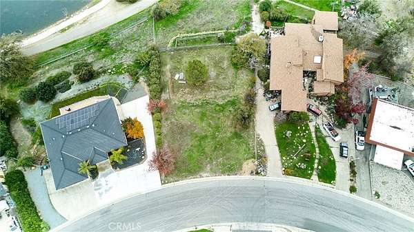 0.55 Acres of Residential Land for Sale in Springville, California