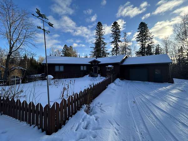 13.3 Acres of Recreational Land with Home for Sale in Duluth, Minnesota