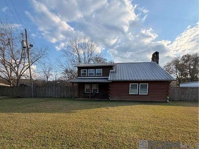 3.5 Acres of Residential Land with Home for Lease in Baker, Louisiana