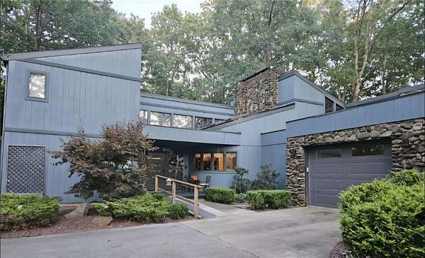 4.54 Acres of Residential Land with Home for Sale in Clarion, Pennsylvania