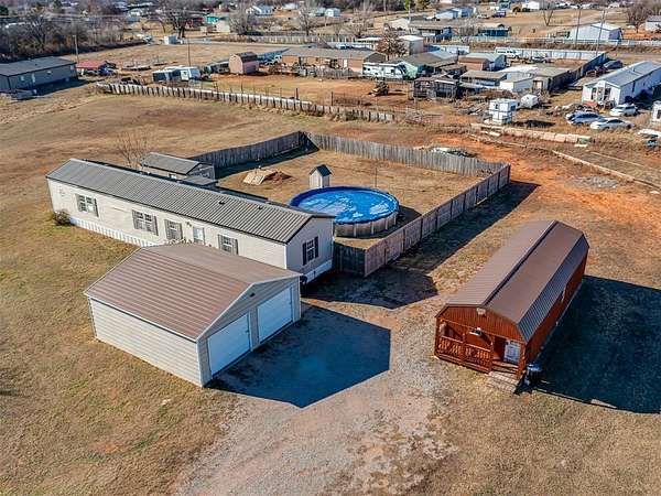 3.58 Acres of Residential Land with Home for Sale in Blanchard, Oklahoma