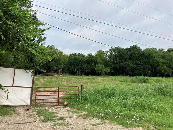 1 Acre of Commercial Land for Sale in Alvarado, Texas