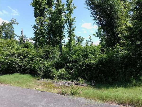 2.1 Acres of Land for Sale in Keithville, Louisiana