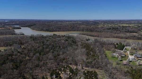 5.57 Acres of Residential Land for Sale in Castalian Springs, Tennessee