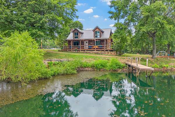 20 Acres of Land with Home for Sale in Hanson, Kentucky