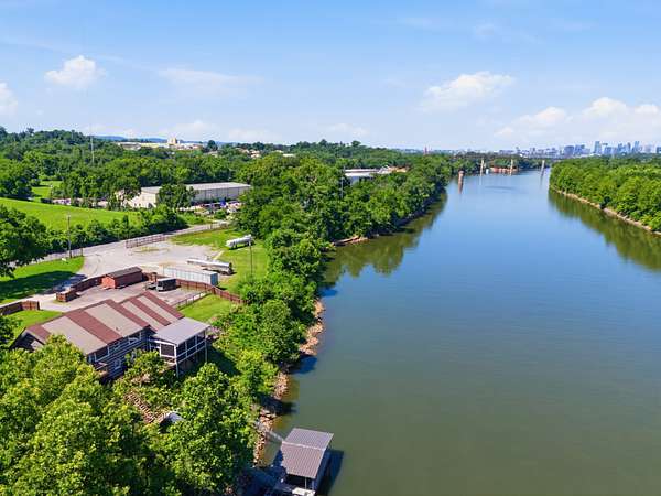 2.66 Acres of Improved Mixed-Use Land for Sale in Nashville, Tennessee