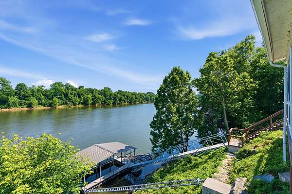 2.49 Acres of Improved Mixed-Use Land for Sale in Nashville, Tennessee