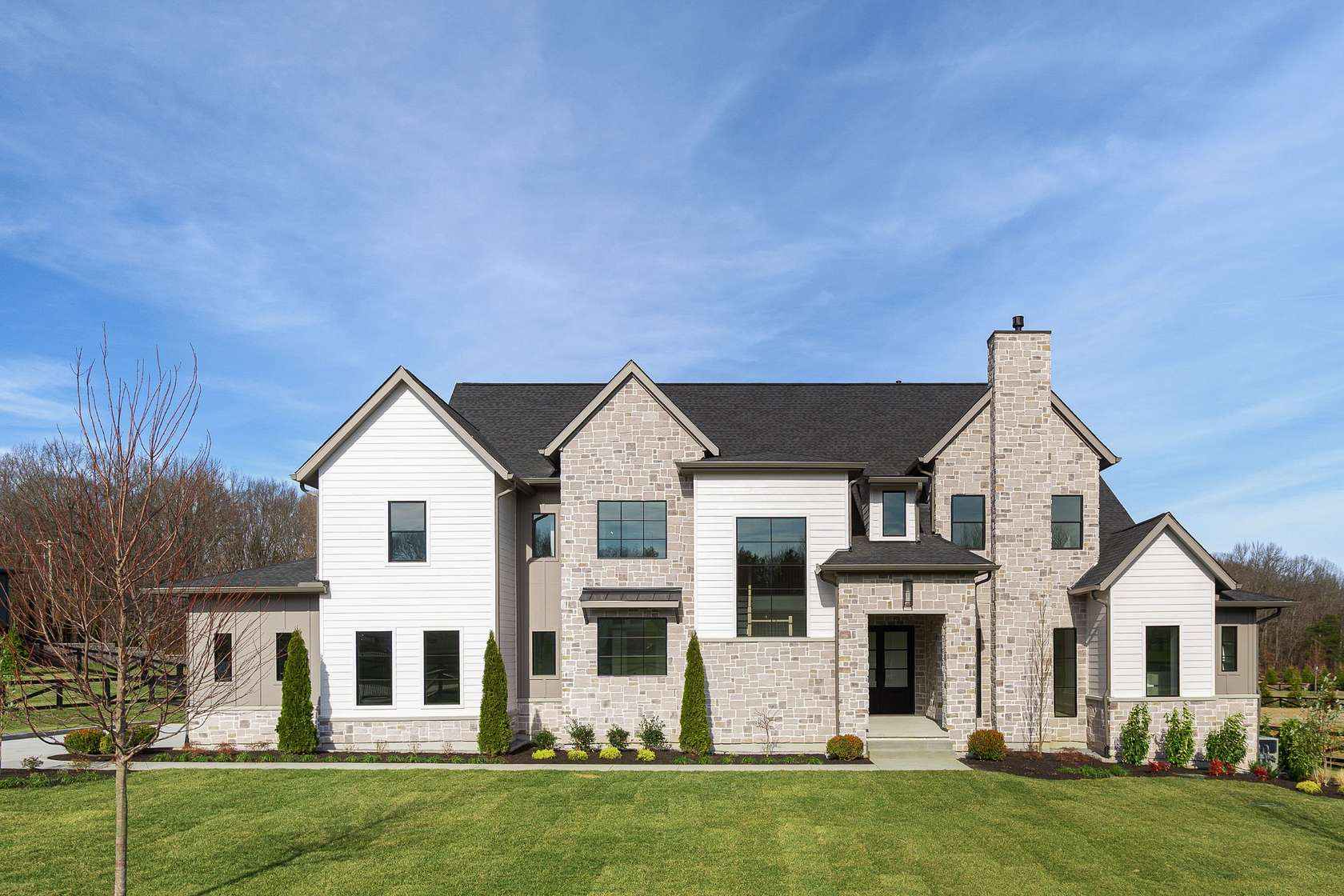 10.2 Acres of Land with Home for Sale in Franklin, Tennessee