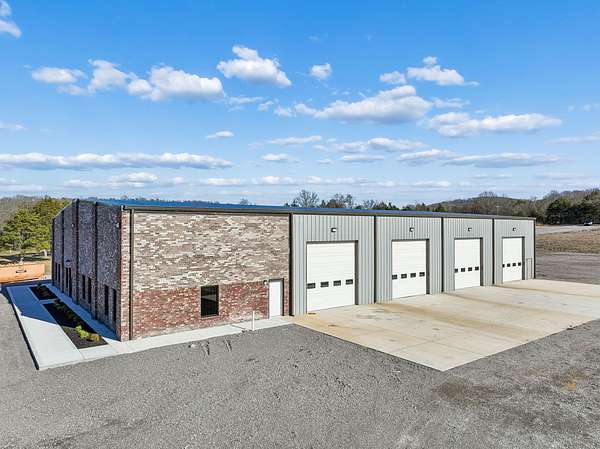 6.75 Acres of Improved Commercial Land for Sale in Lebanon, Tennessee