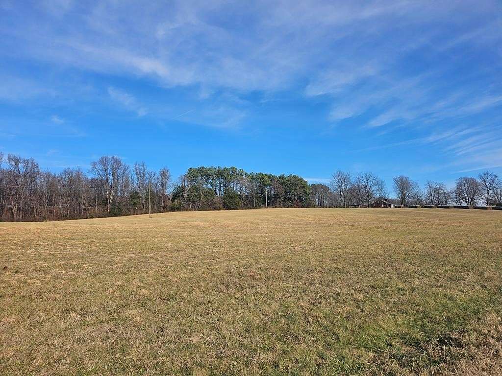 8.82 Acres of Commercial Land for Sale in Cookeville, Tennessee