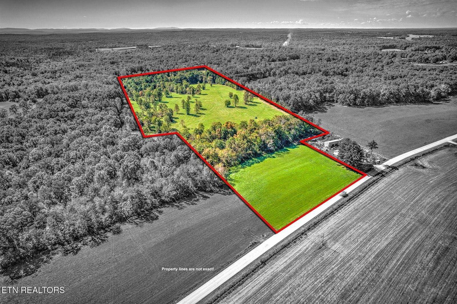 33.5 Acres of Agricultural Land for Sale in Deer Lodge, Tennessee