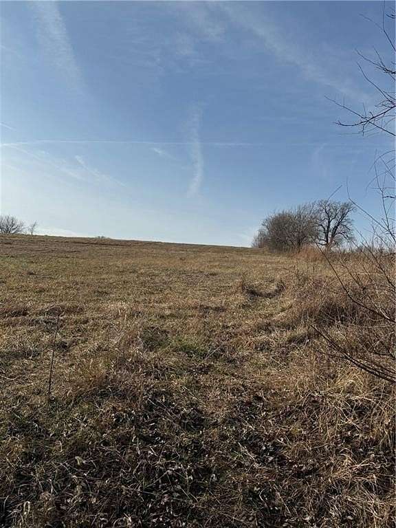 5 Acres of Residential Land for Sale in Osawatomie, Kansas