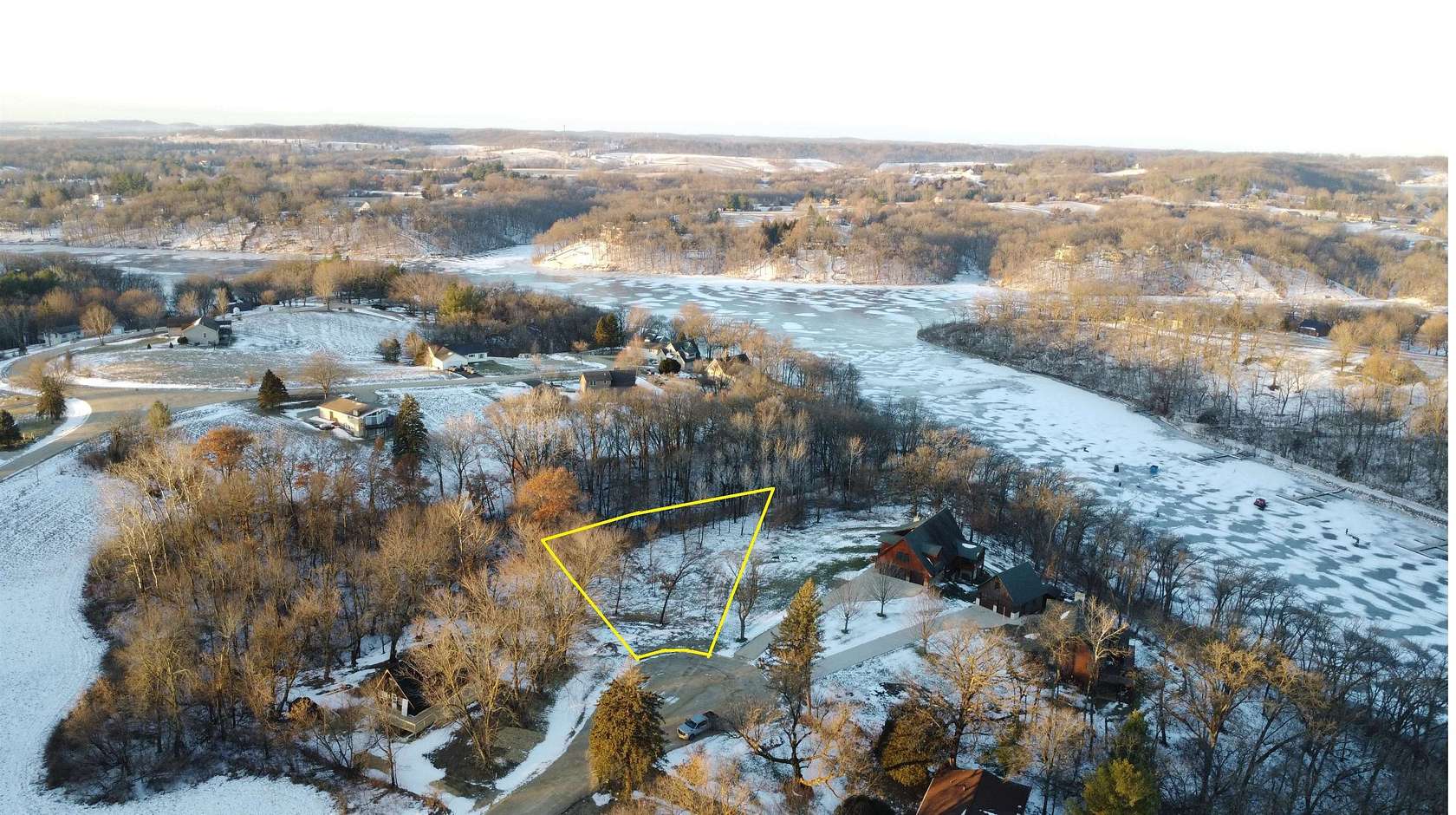 0.51 Acres of Land for Sale in Apple River, Illinois